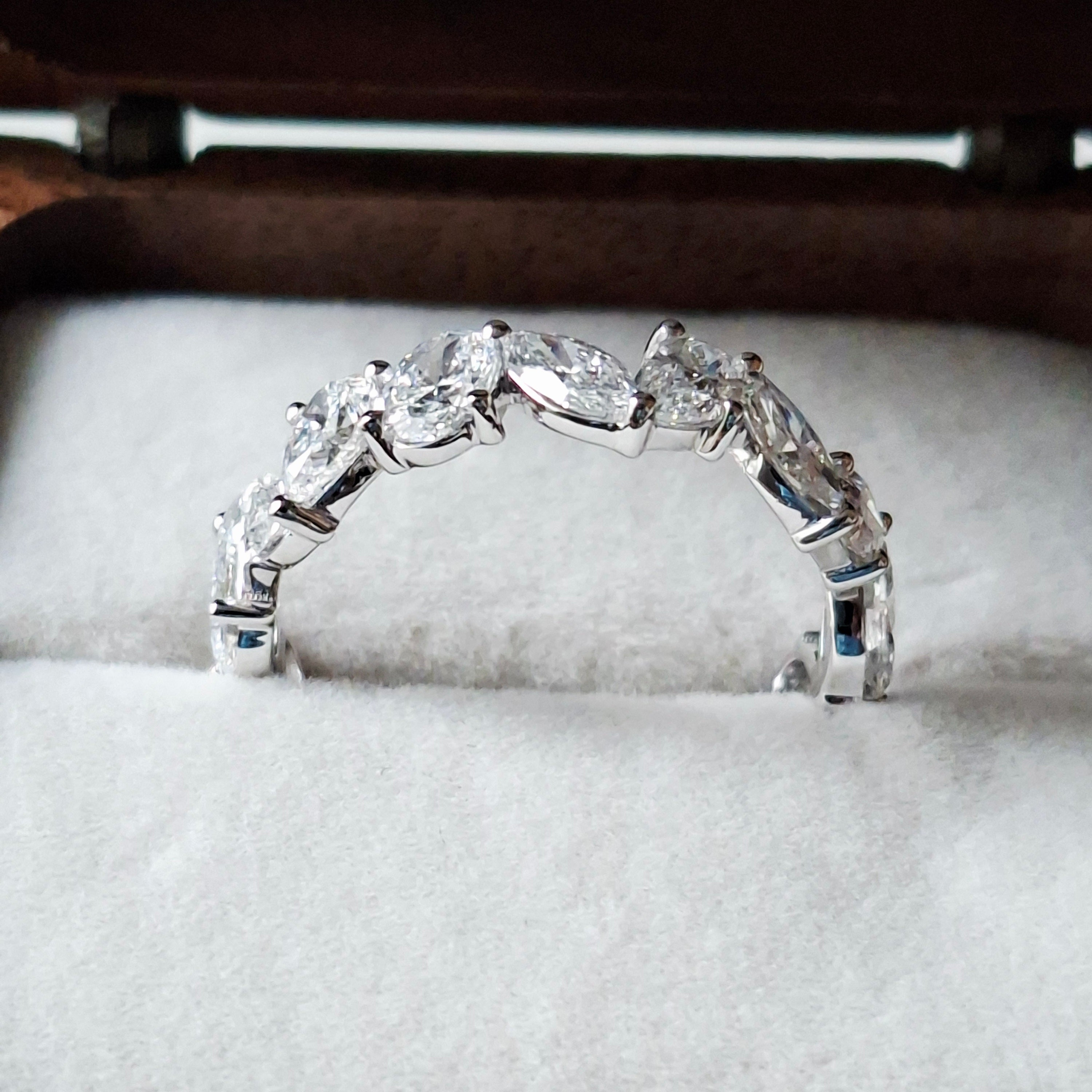 Ring - 14 karat hvidguld - 2,95 karat diamant (laboratoriedyrket)